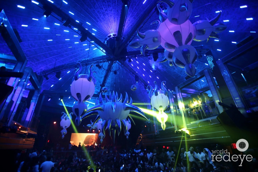 2-Atmosphere at LIV at Fontainebleau8_new