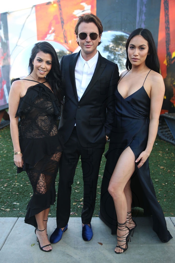 6.5-Kourtney Kardashian, Jonathan Cheban, & Stephanie Sheppard1_new