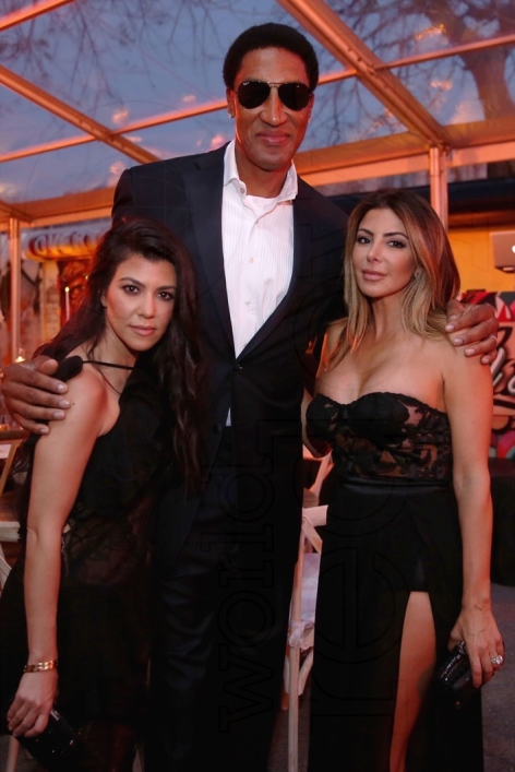 69-Kourtney Kardashian, Scottie Pippen, & Larsa Pippen