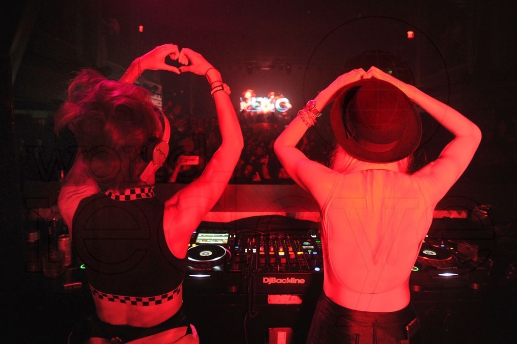 35-Nervo djing3