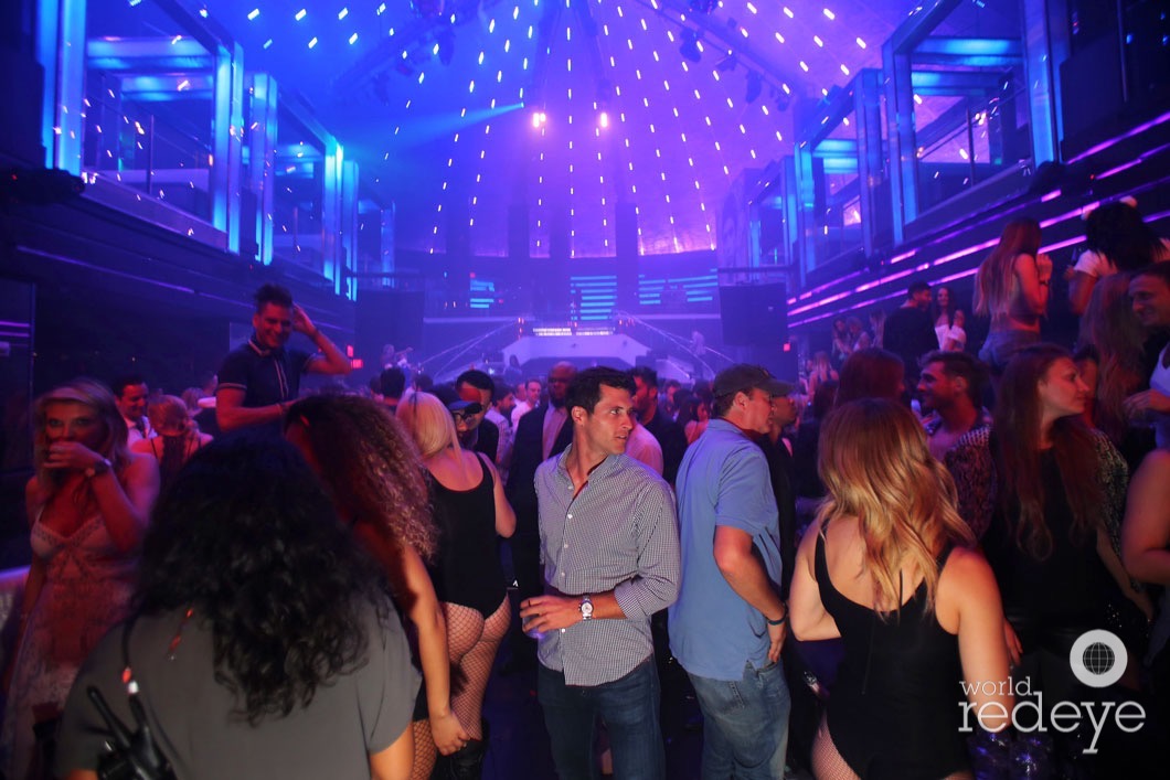 48-Atmosphere at LIV at Fontainebleau15