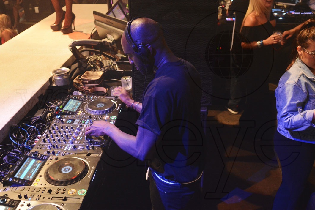 13-Virgil Abloh Spinning9_new