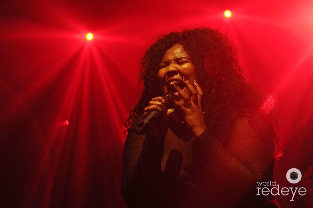 14-LIzzo performing39_new