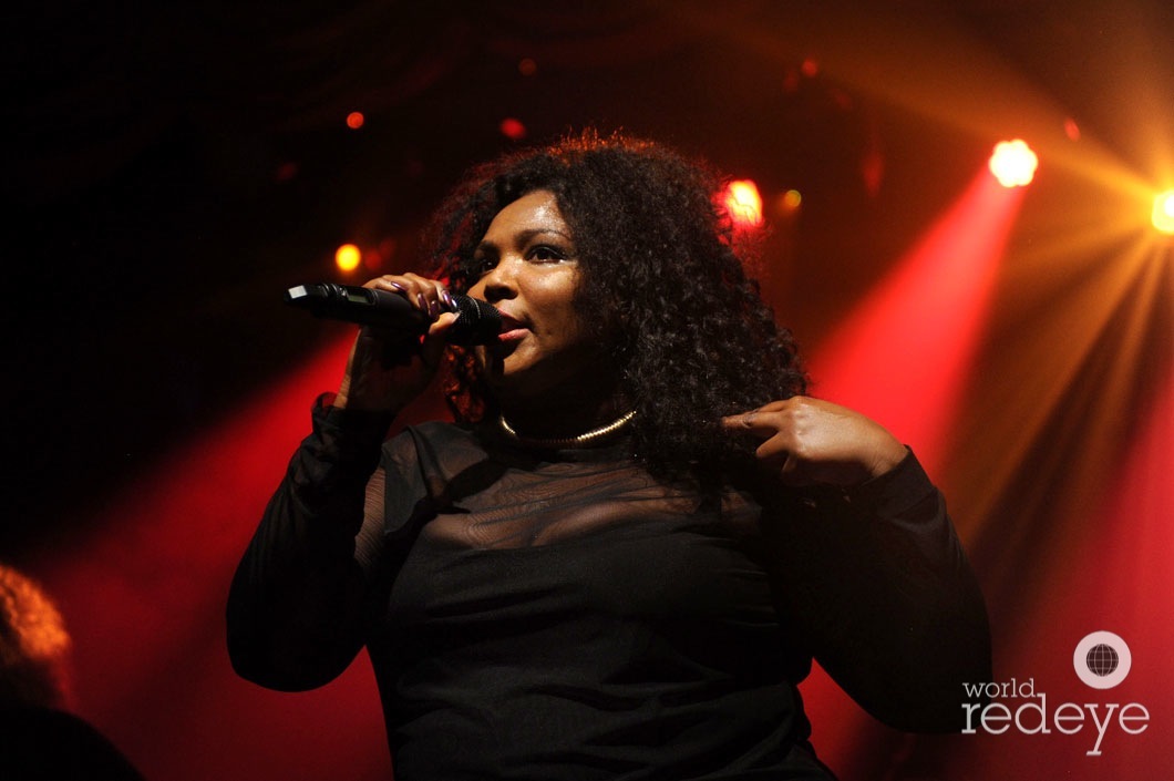 15-LIzzo performing45_new