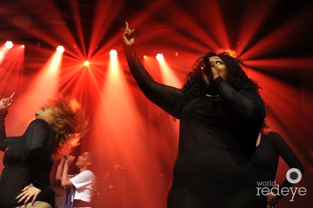 19-LIzzo performing5_new