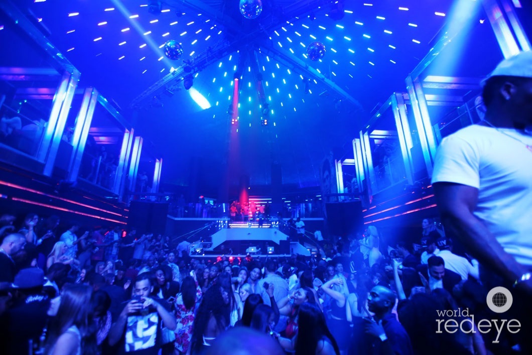 25-Atmosphere at LIV at Fontainebleau9_new