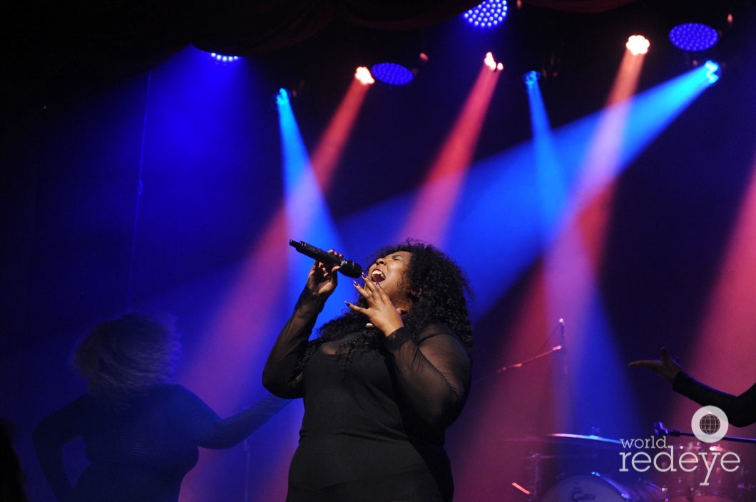 4-LIzzo performing71_new