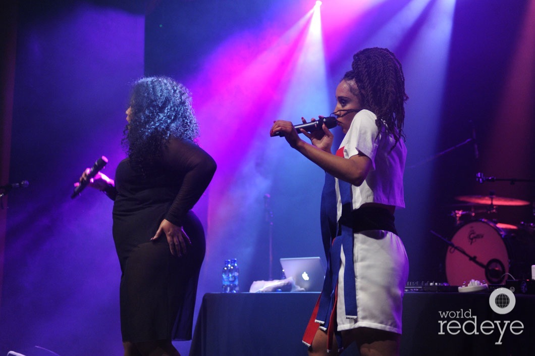 56.5-Lizzo & Sophia Eris performing7_new