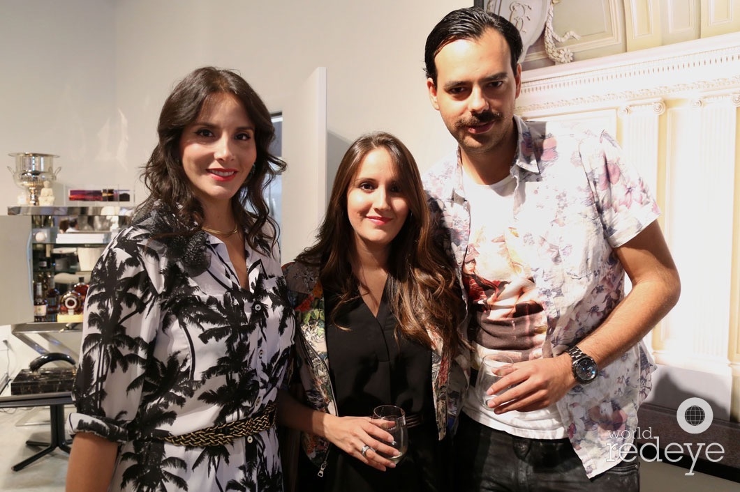 16-Veronica Uribe, Diana Uribe & Leo Del Toro