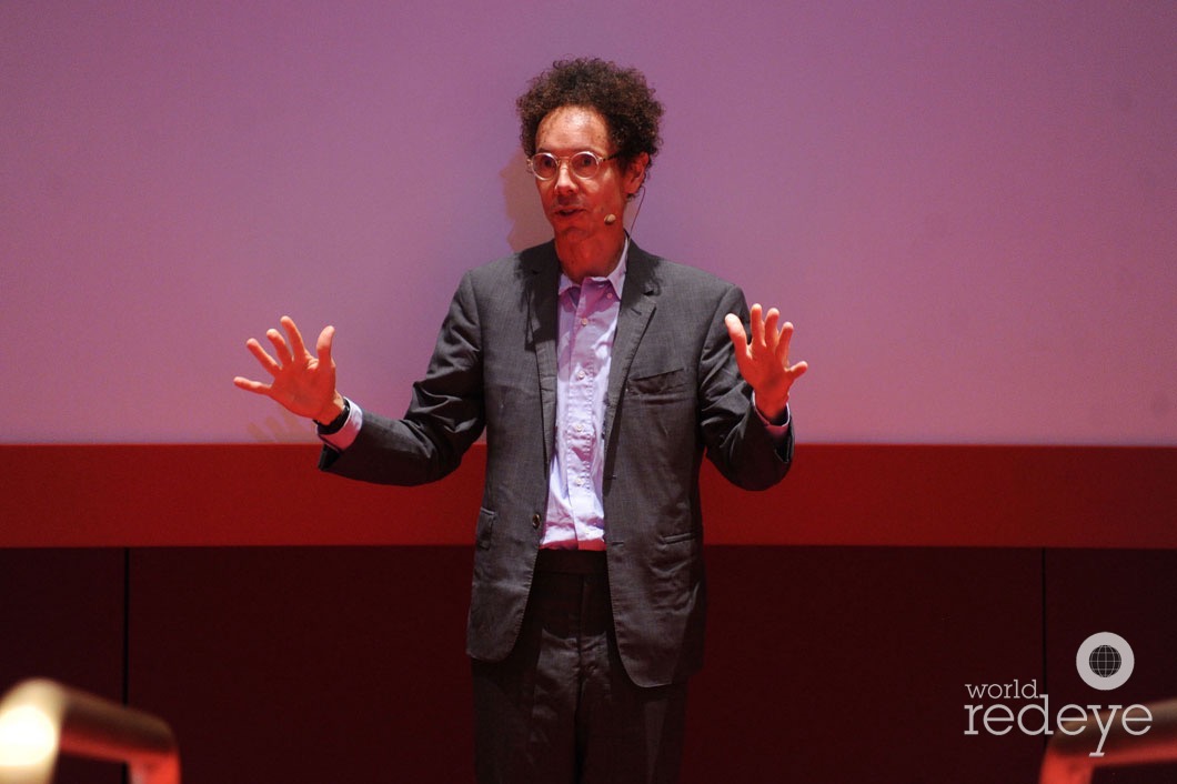 4-Malcolm Gladwell speaking7_new