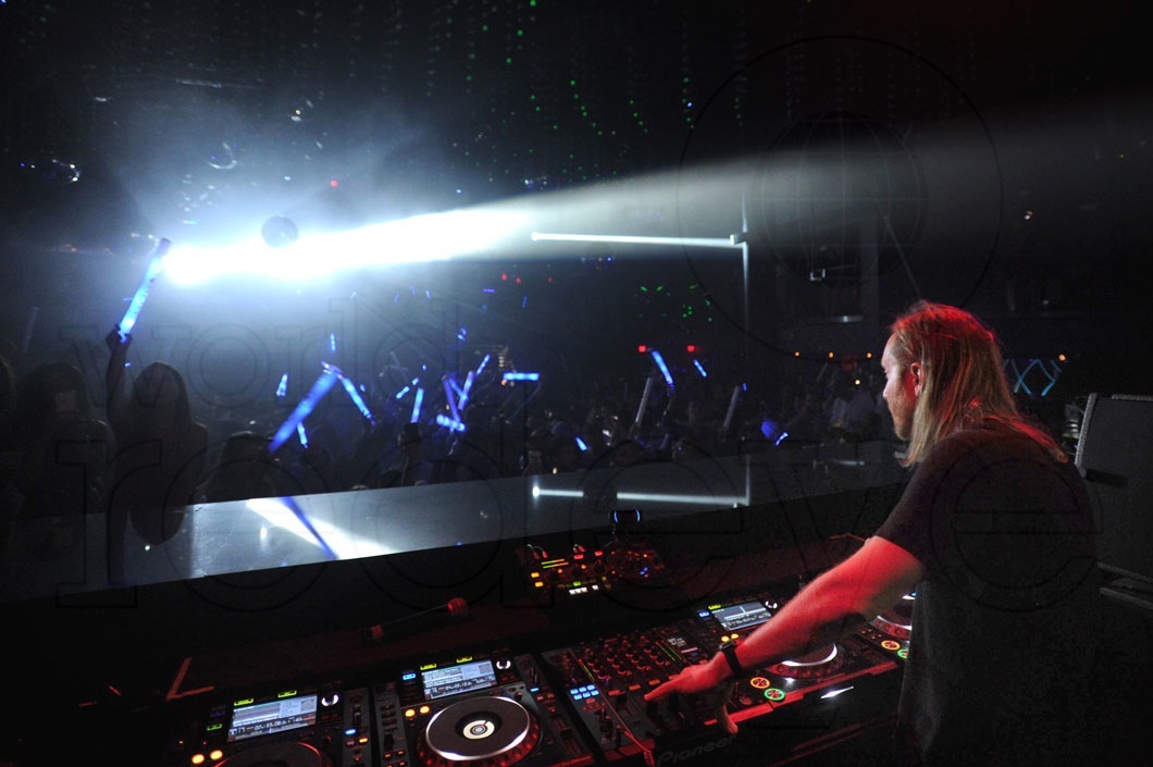 6-David Guetta djing19_new