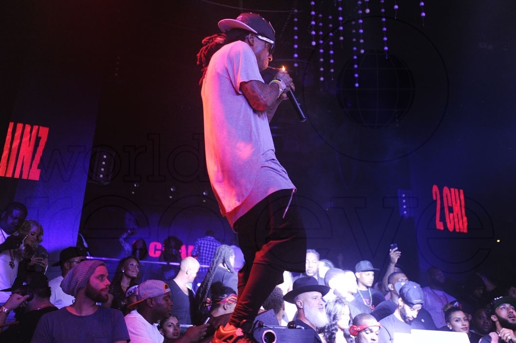 111.1-Lil Wayne performing5