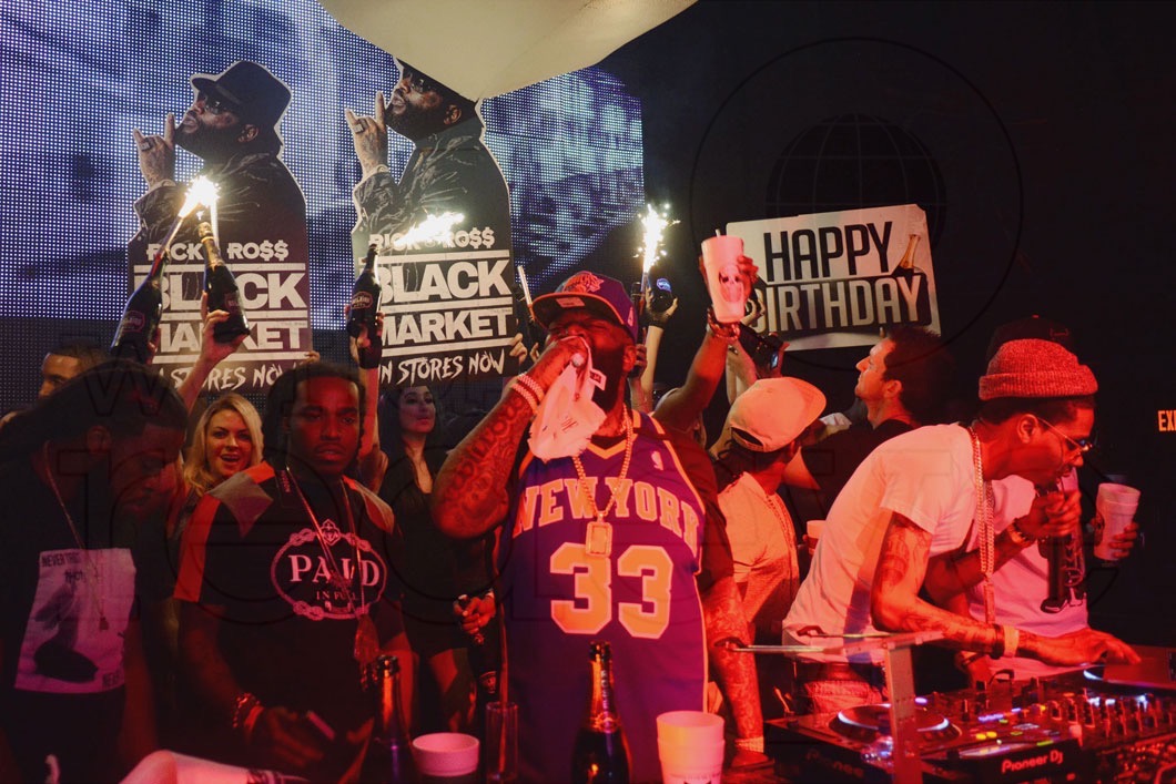 15-Rick Ross & Dj Sam Sneak Performing32