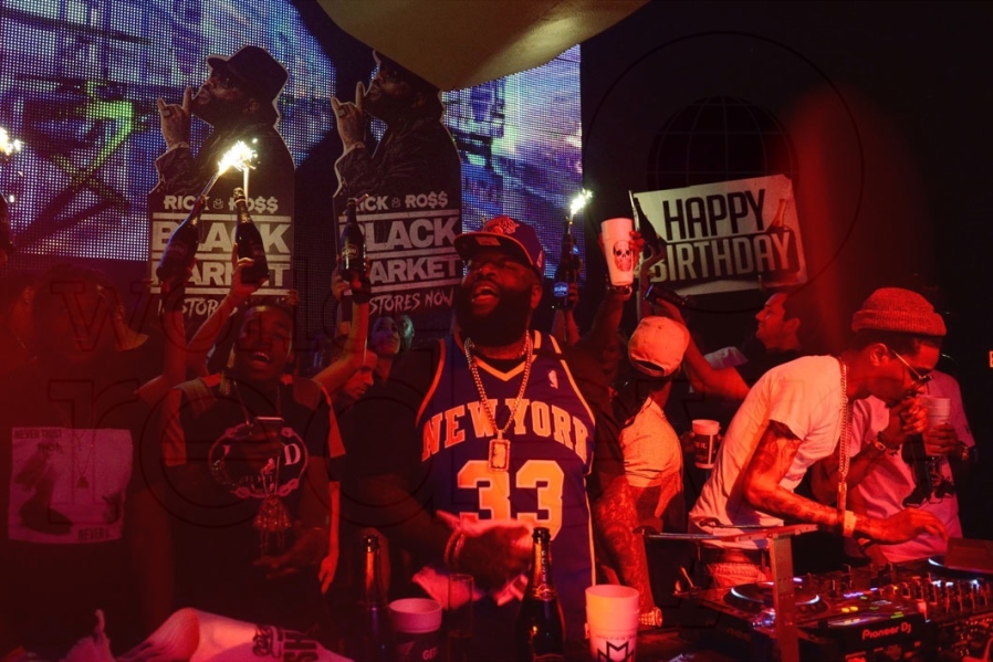 16-Rick Ross & Dj Sam Sneak Performing33