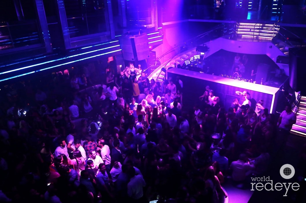 z-46-Atmosphere at LIV at Fontainebleau