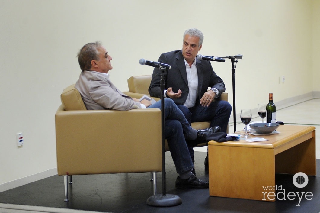 34-Lee Schrager & Eric Ripert speaking30