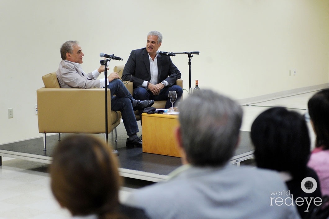 37-Lee Schrager & Eric Ripert speaking27