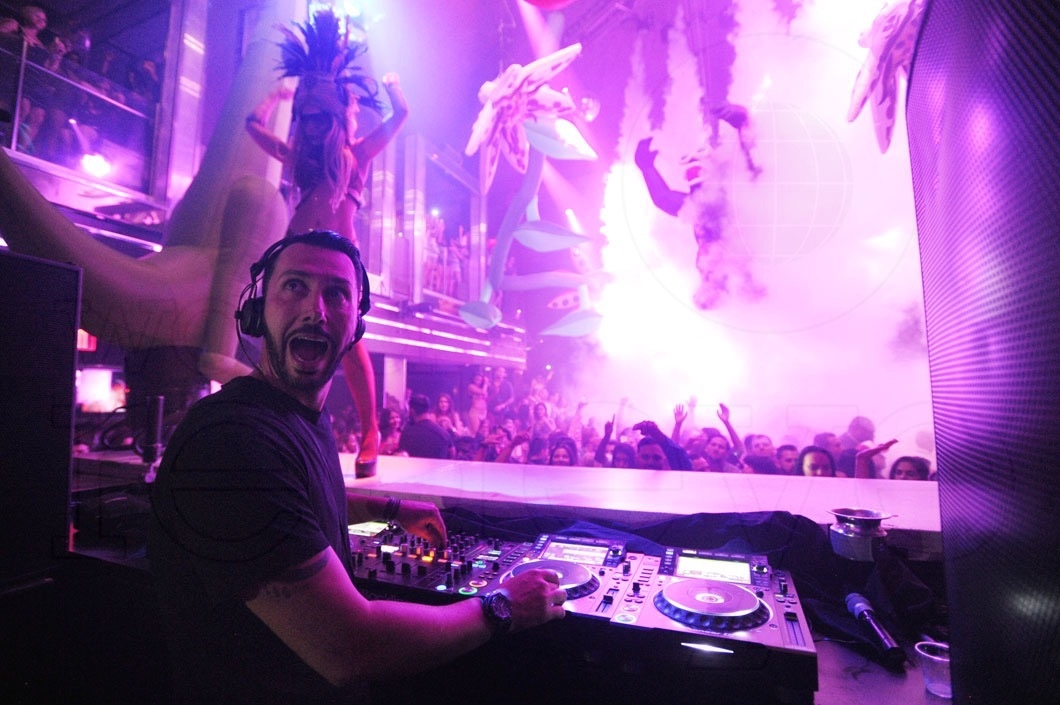 37-Cedric Gervais djing14