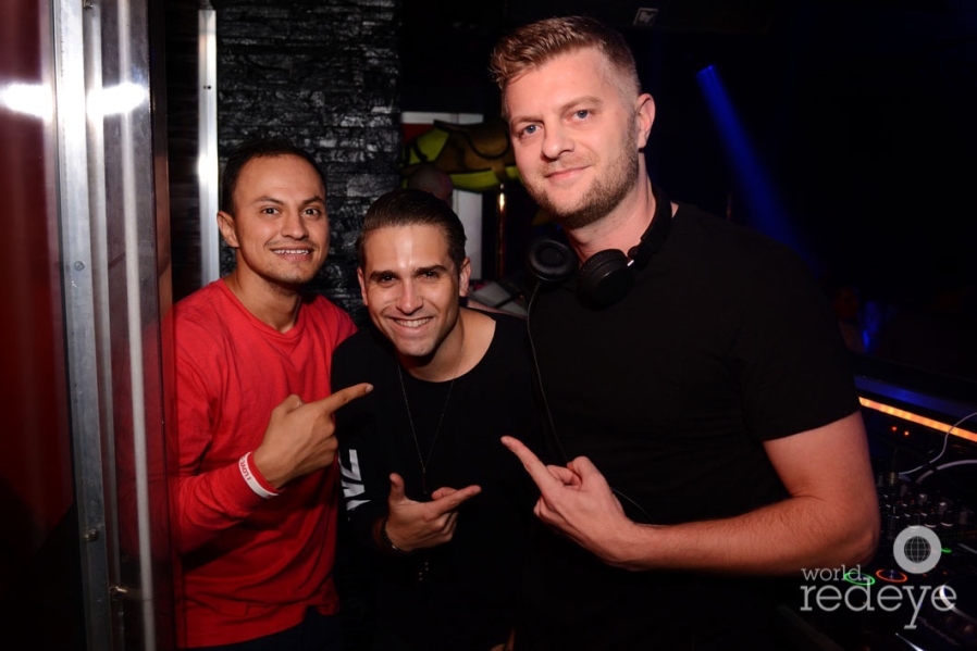 21-Seabastian Munoz, Dj Joe Maz & Friend