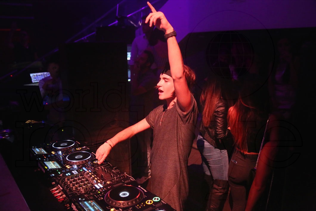 11-Danny Avila11