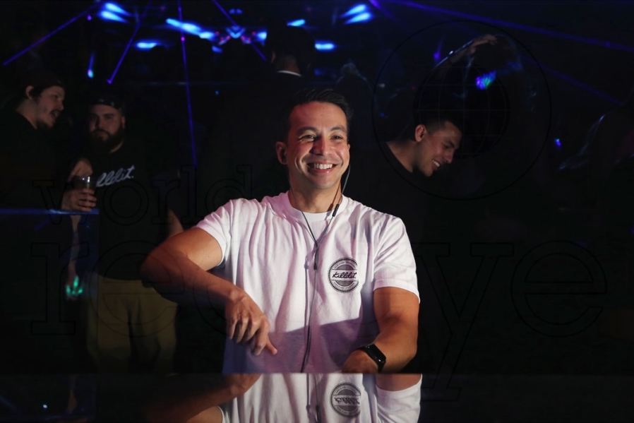 3.2-Laidback Luke76