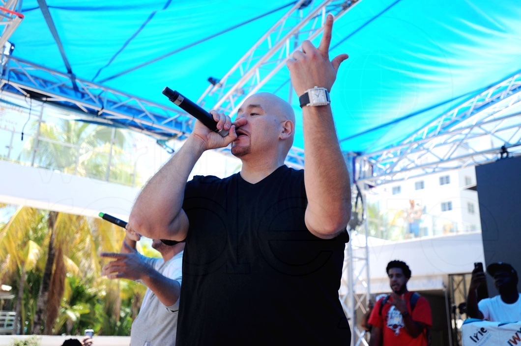 16-Fat Joe performing25