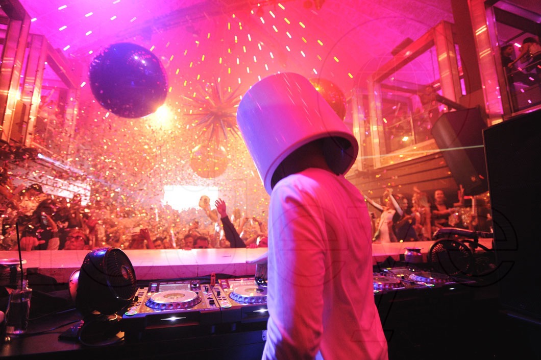 34-Marshmello djing60_new