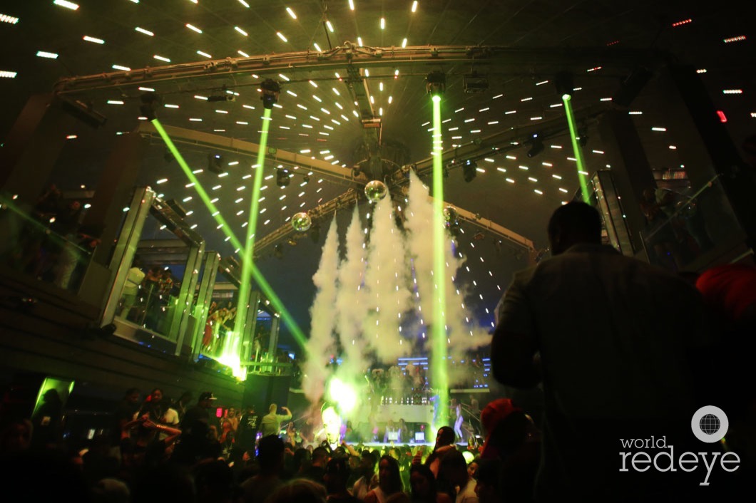 z-Atmosphere at LIV at Fontainebleau22_new