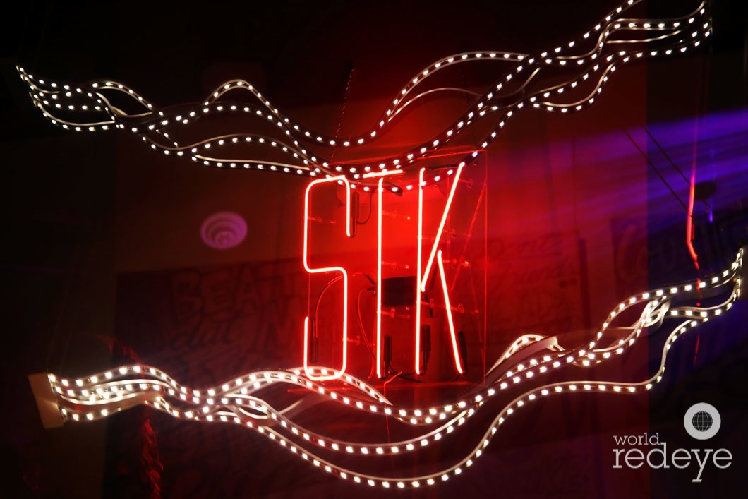 8-Atmosphere at STK at 1 Hotels5_new