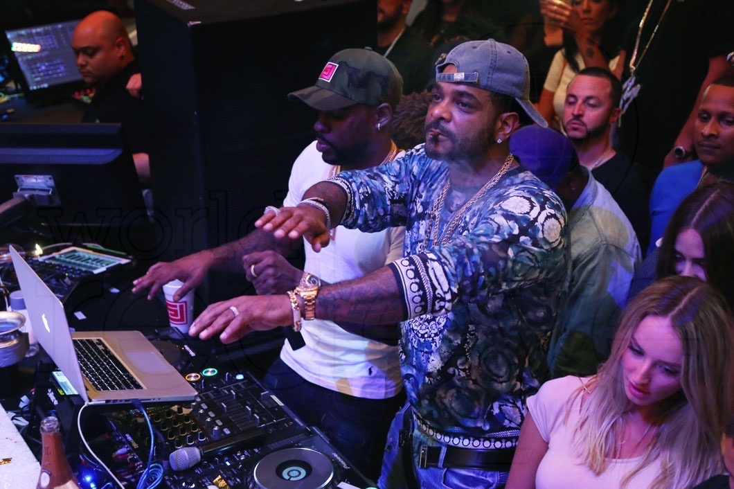 30-Stevie J & Jim Jones7