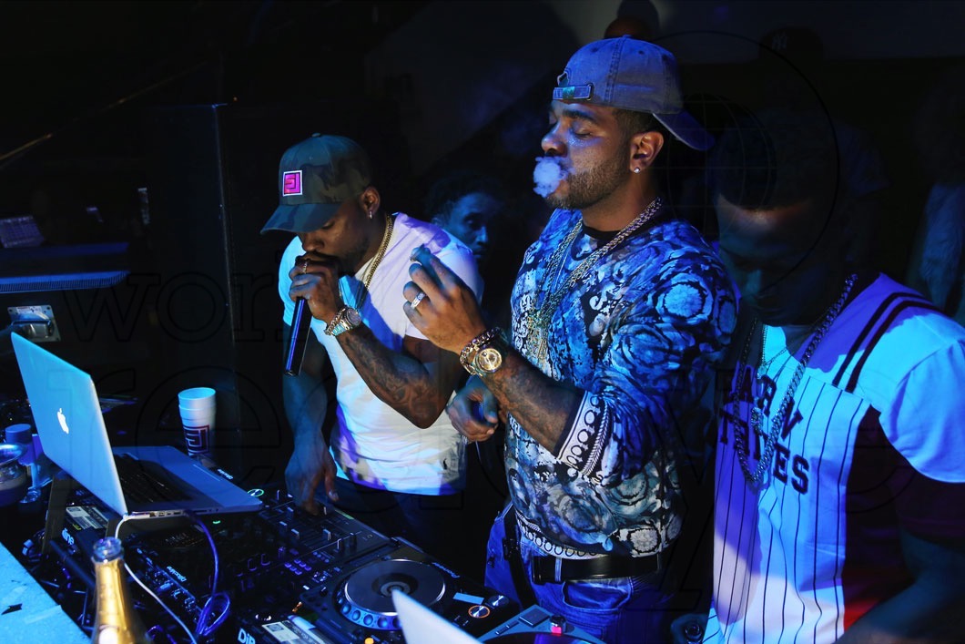 33-Stevie J & Jim Jones12