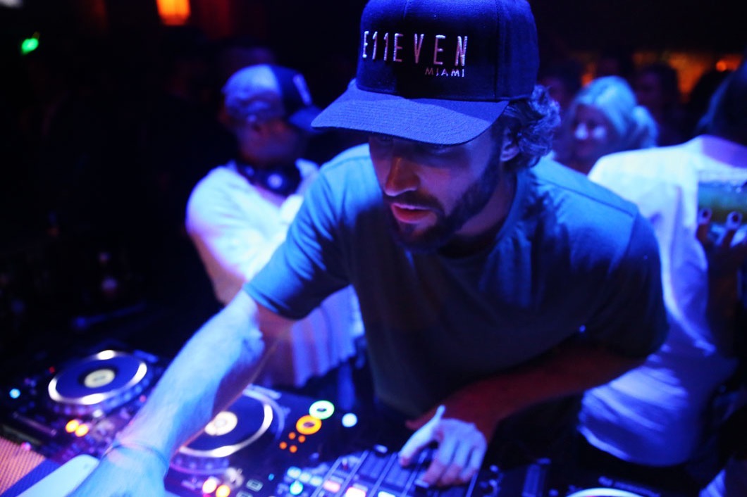 7-Brody Jenner Djing4_new