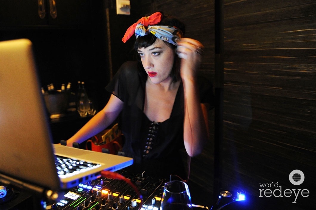 31-Mia Moretti DJing3