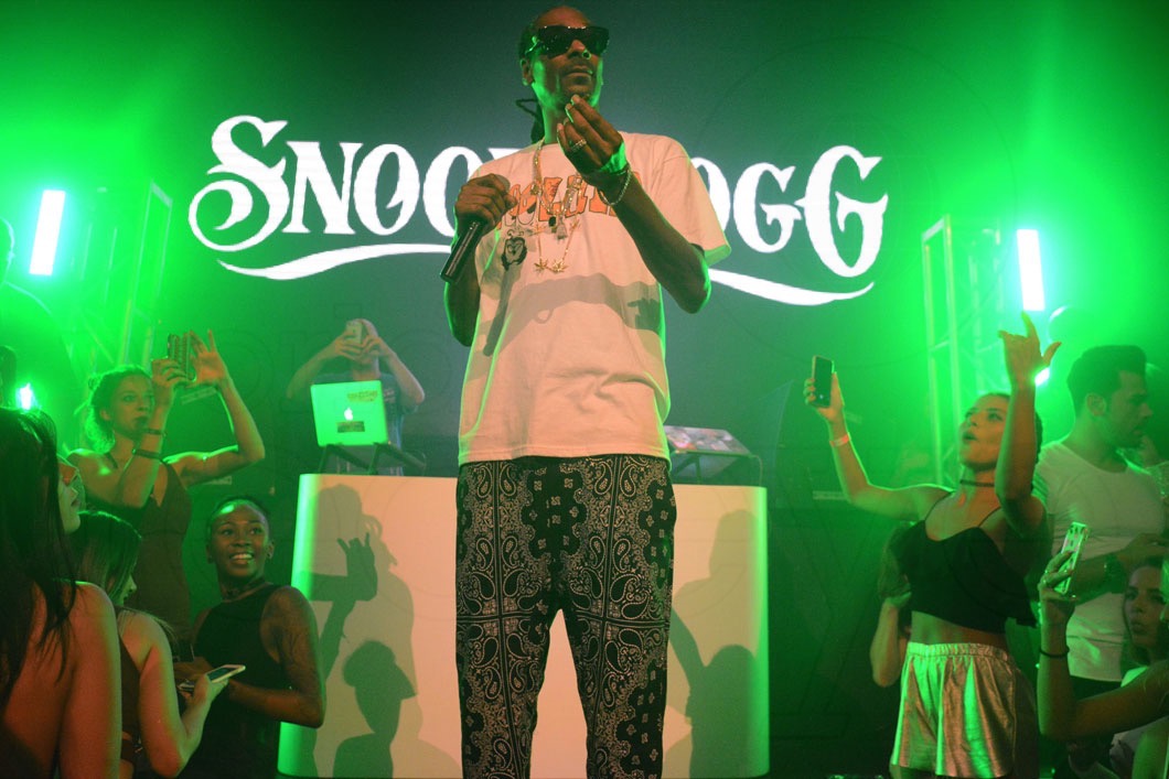 7-Snoop Dogg Performing15