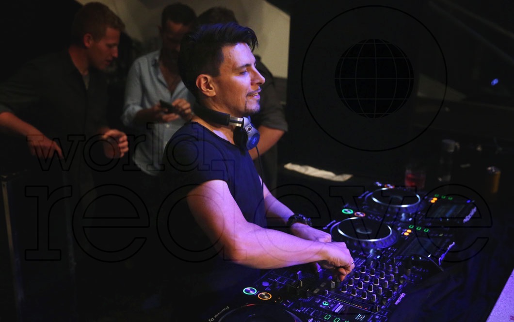 8.2-Thomas Gold Djing10_new