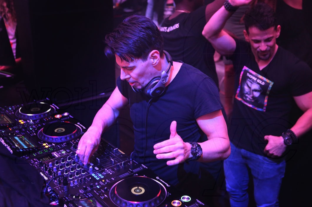 8-Thomas Gold Djing15_new