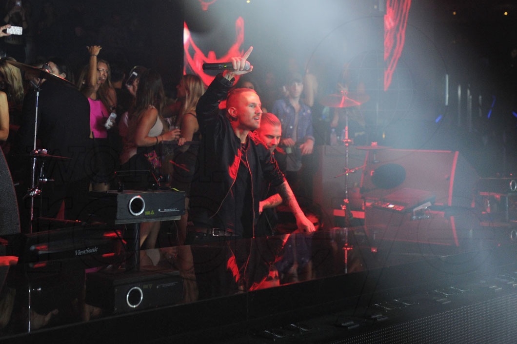 10-Galantis djing1