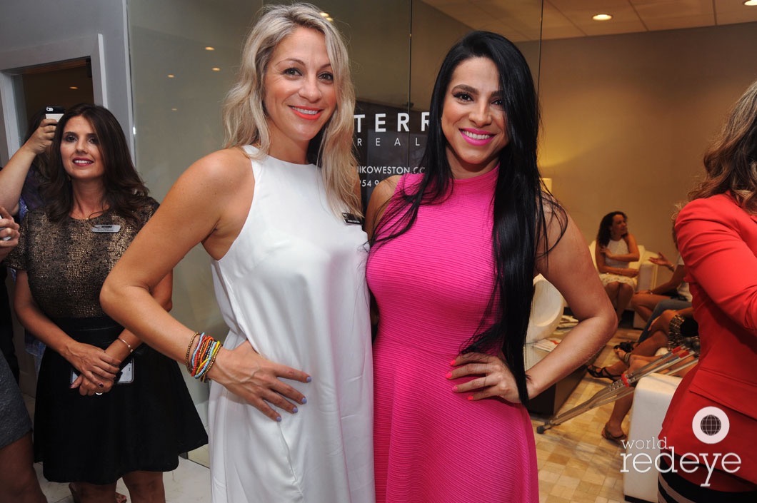 42-Debra Ventura & Jennyfer Bolanos_new