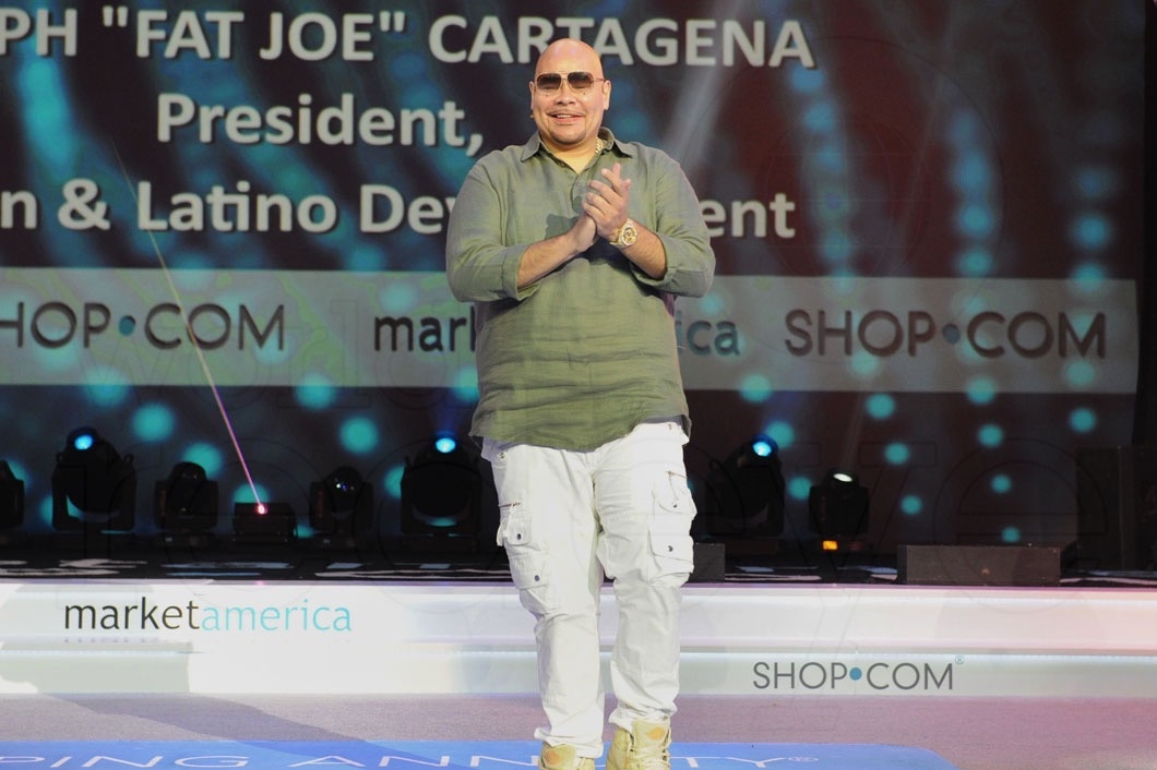 10-Joseph %22Fat Joe%22 Cartagena Speaking6