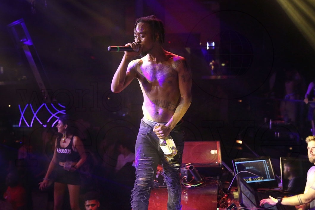 17-Rae Sremmurd - LIVE15