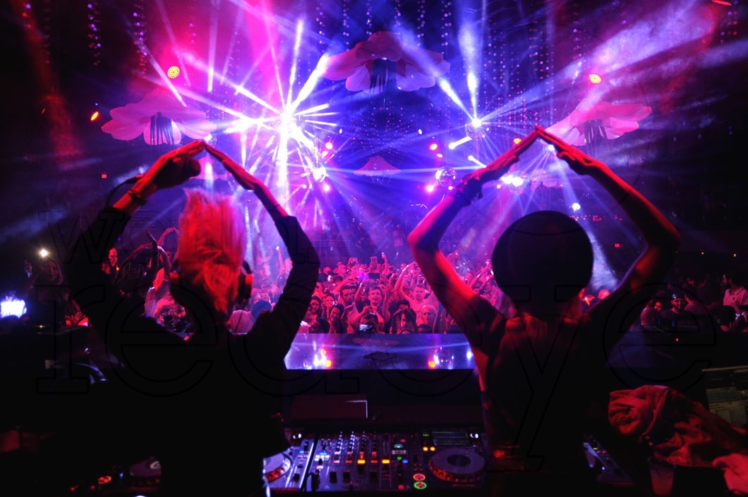 94.2-Nervo djing25_new