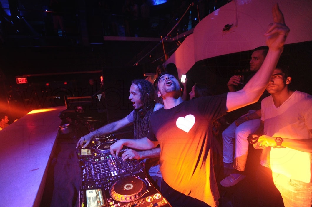 4-Sultan & Ned Shepard djing9