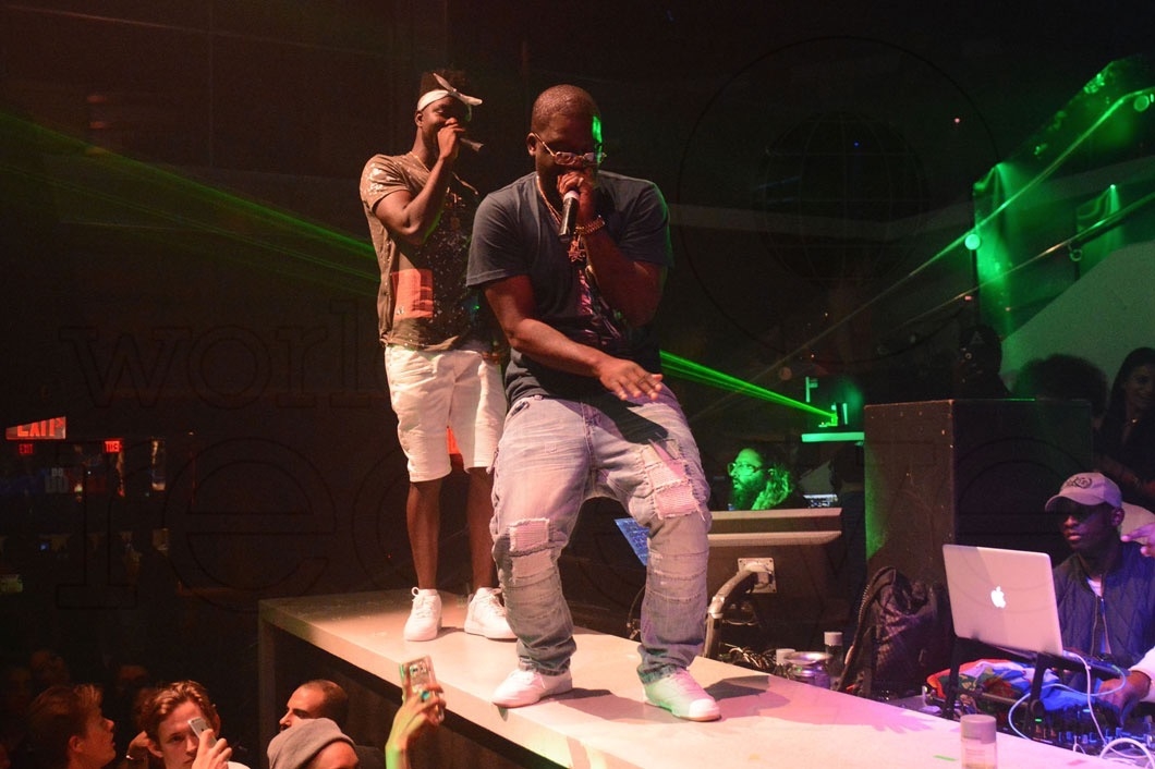 7-Zoey Dollaz Performing60