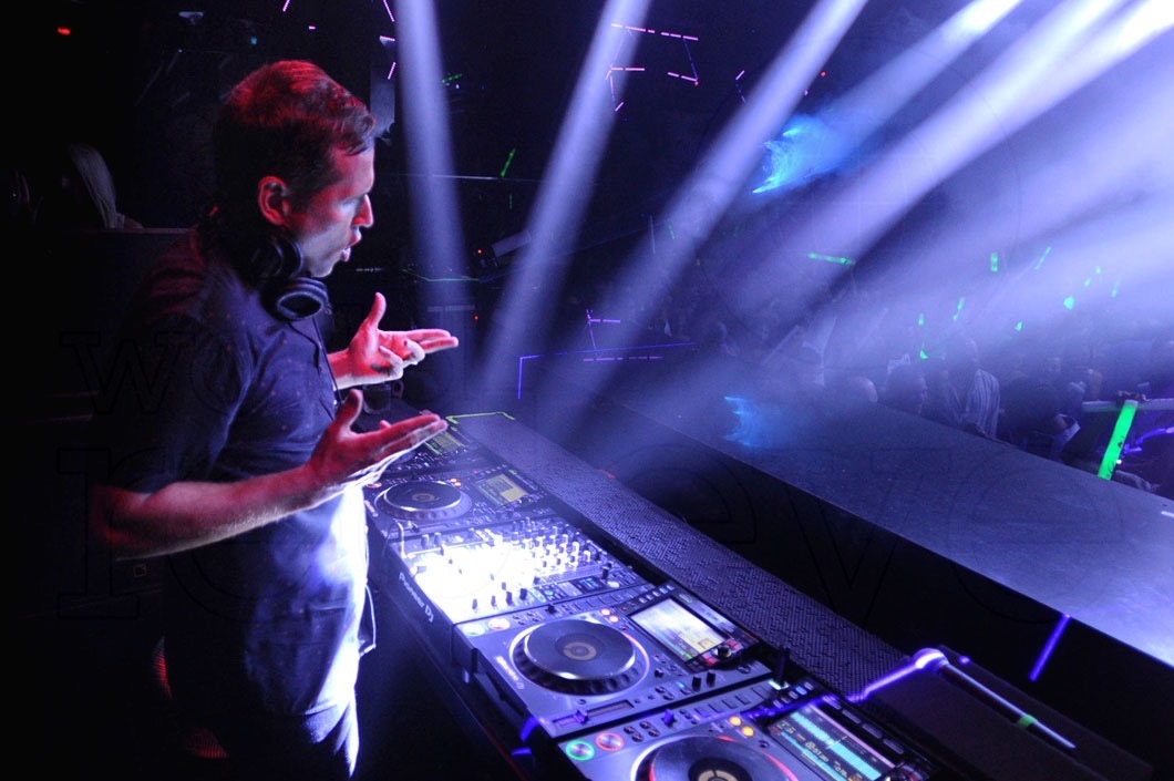 9-Kaskade djing38