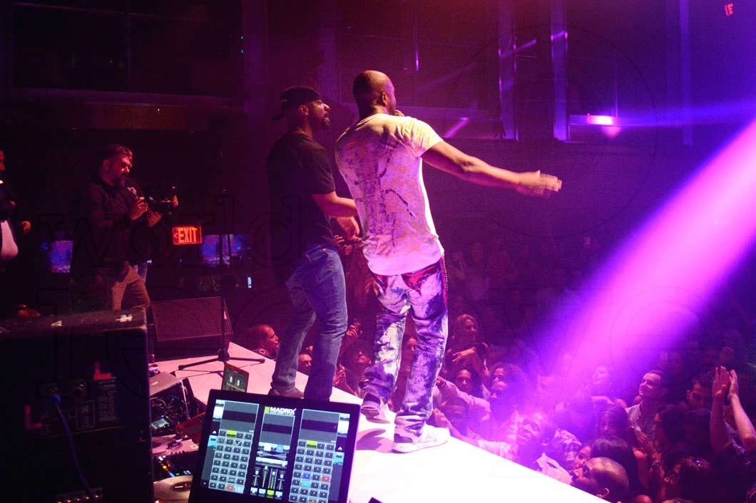 11-dj-irie-wyclef-jean-performing4