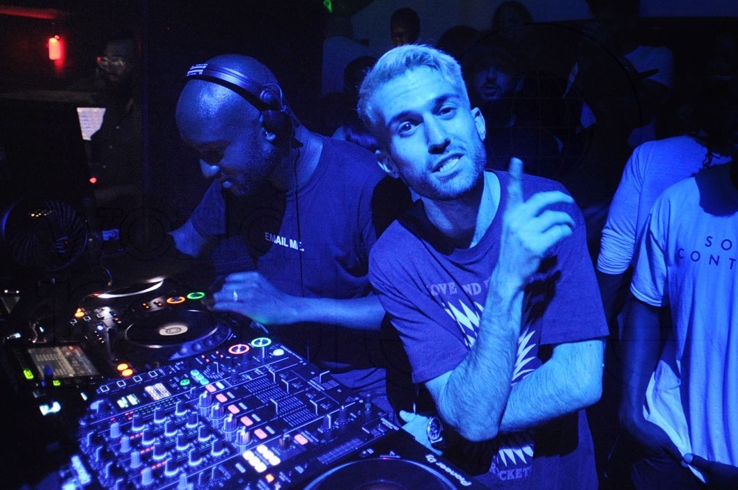 Virgil Abloh & A-Trak djing