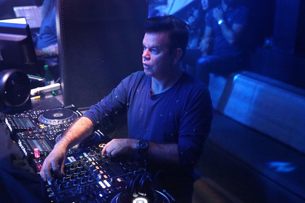 5-2-paul-oakenfold