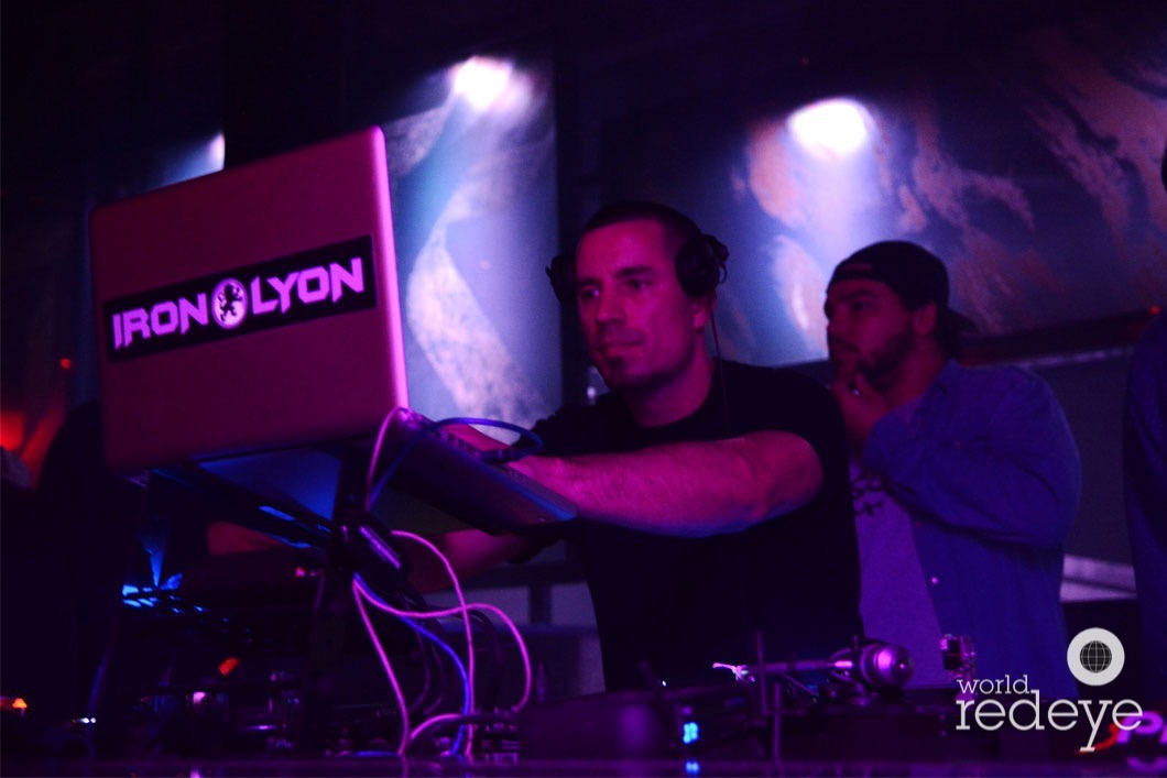 31-dj-iron-lyon-spinning5_new