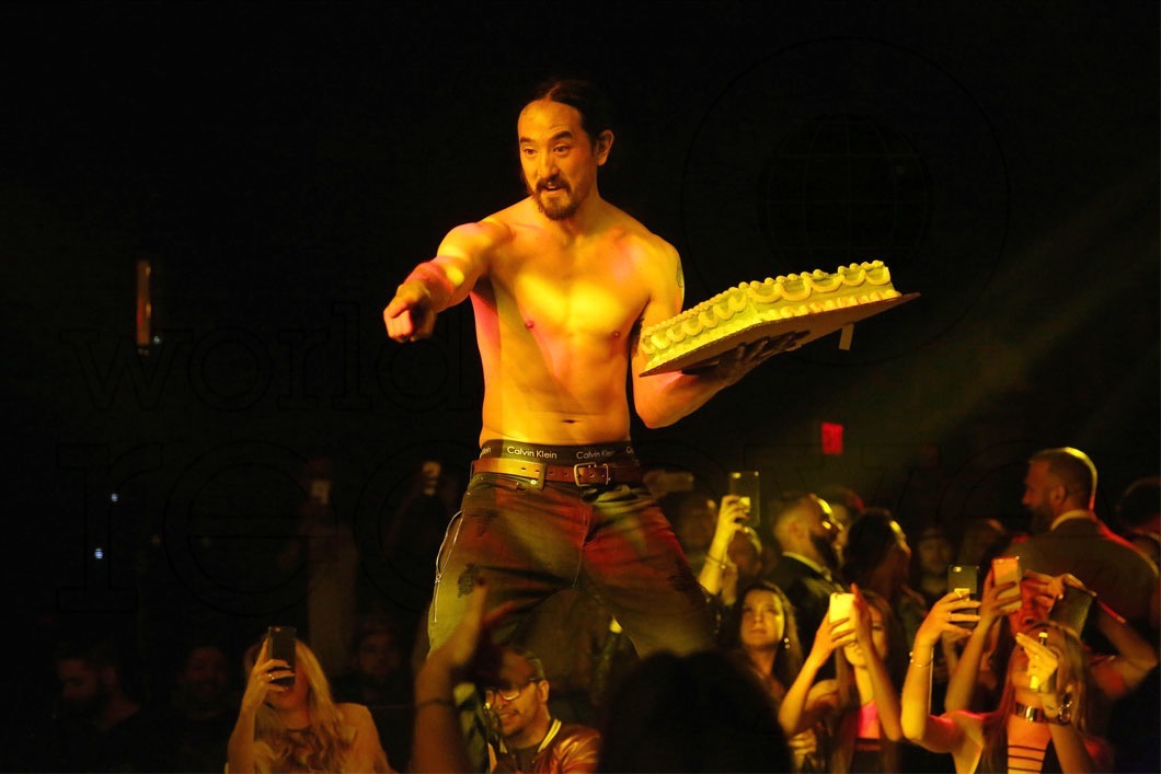 33-steve-aoki52