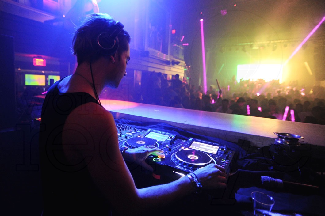 21-danny-avila-djing60_new